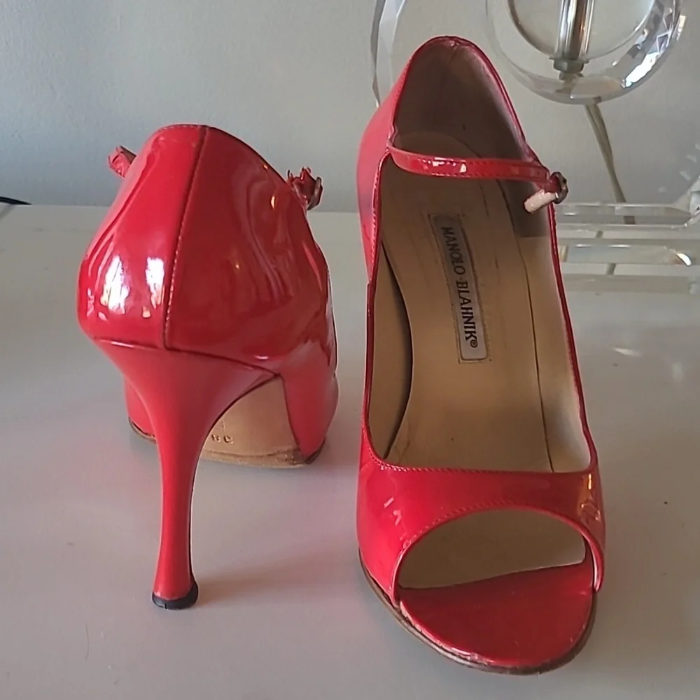 MANOLO BLAHNIK Red Heels - Picture 8 of 13